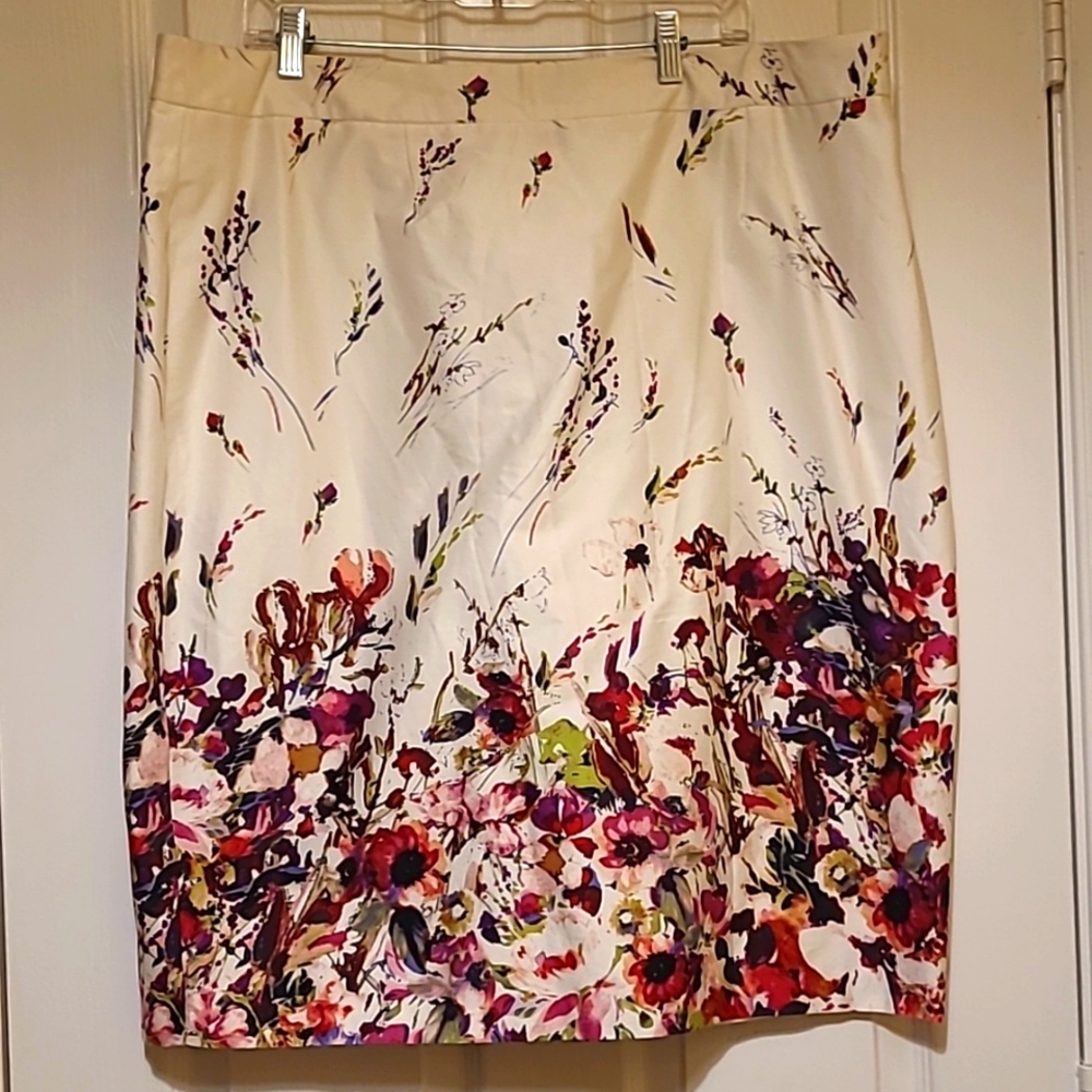 Sateen Pencil Skirt - Size 18 Tall - NWT